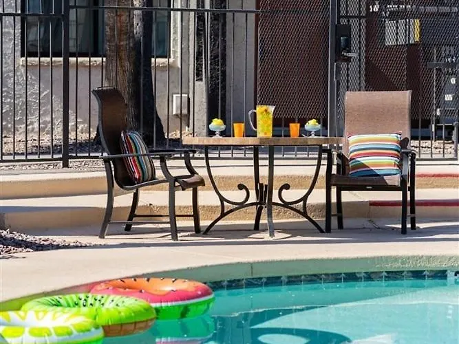 139 Fully Furnished, Amenities Galore Scottsdale
